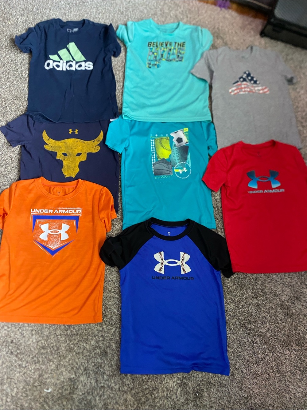 Boys under armour t-shirts